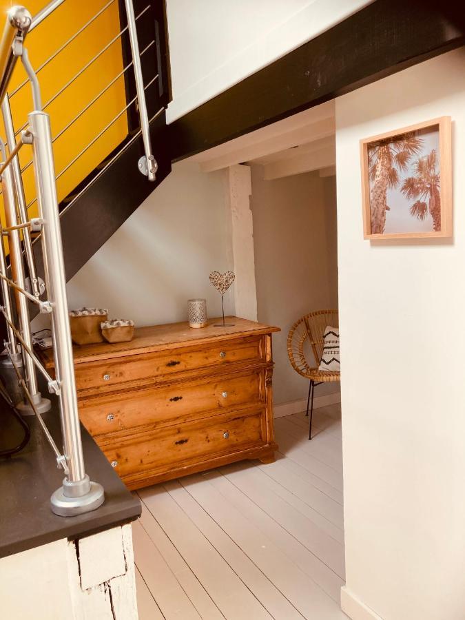 Maison En Pierre De70 M2 Au Coeur D'un Hameau *